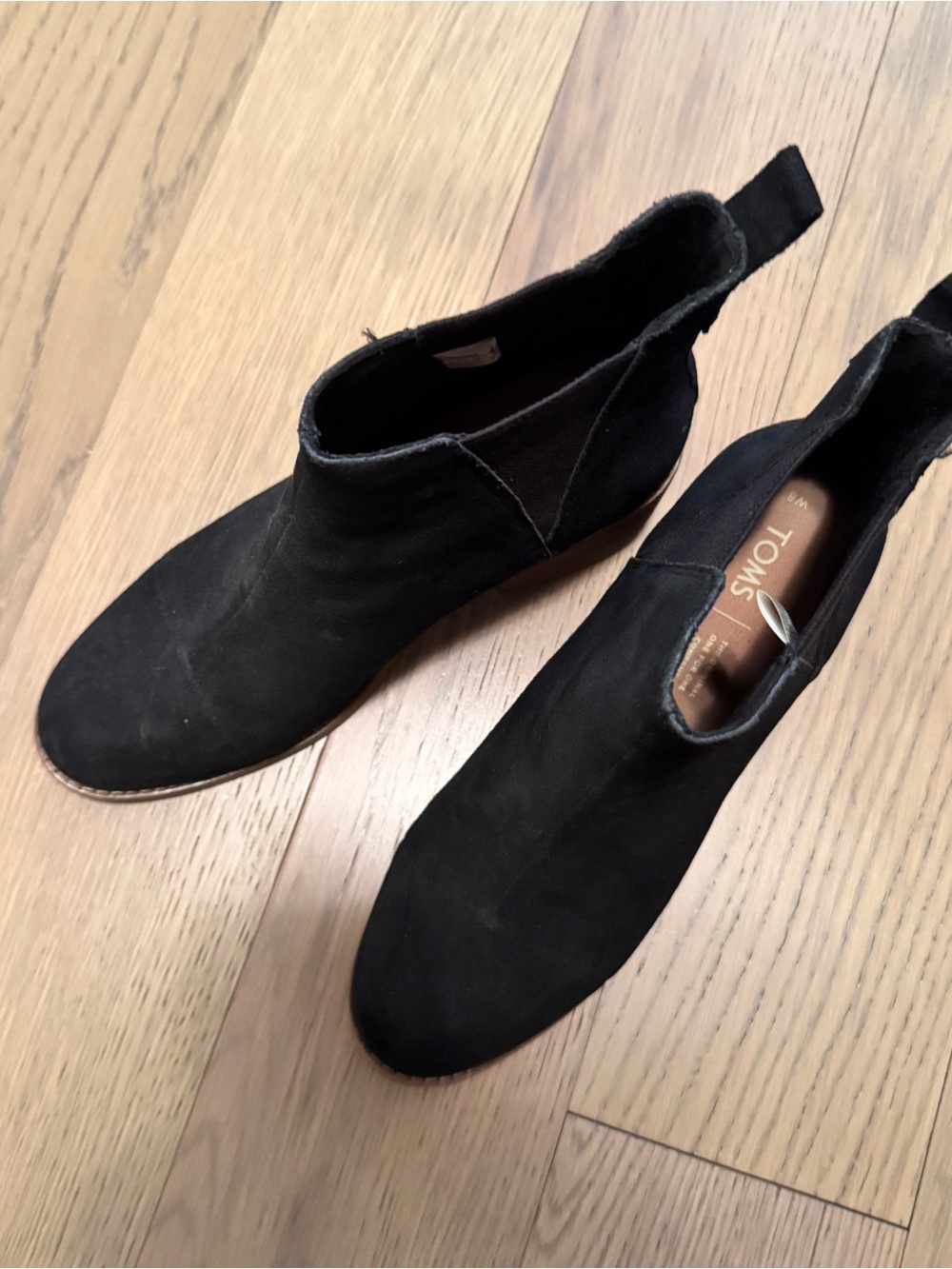 TOMS Black Ankle Boots size 8